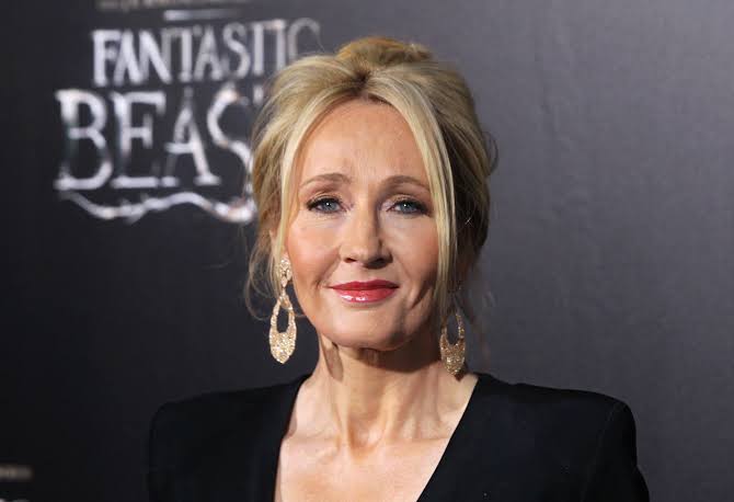 How J.K. Rowling Turned a Train Delay into a Global Phenomenon